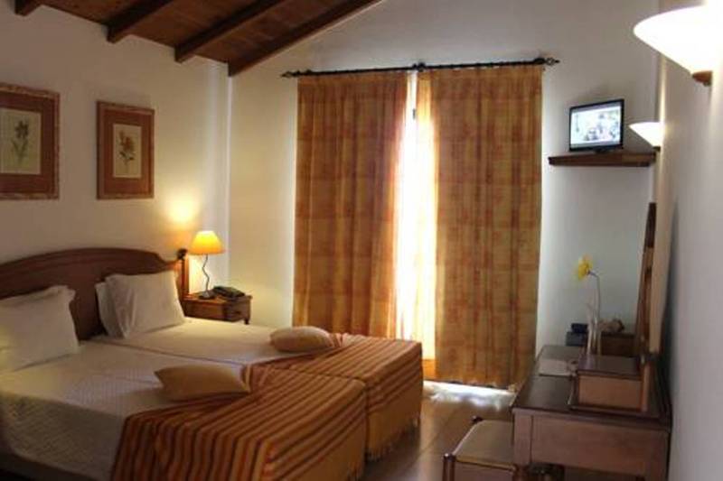 Hotel Quinta Do Serrado Vila Baleira  Exterior photo